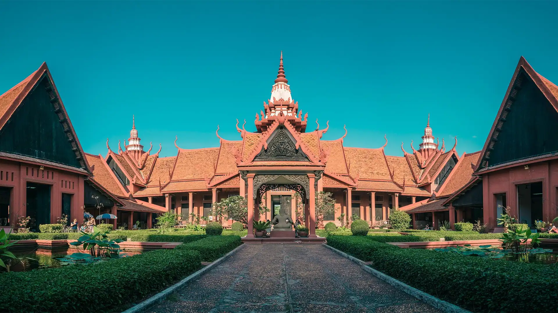 Angkor Ban, l'île de la soie Phnom Penh 